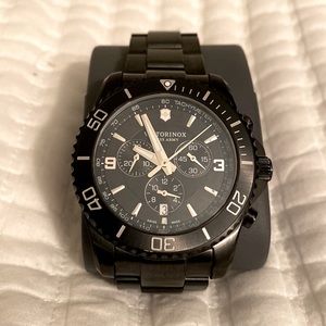 Victorinox Swiss Army Maverick Chronograph Black Stainless Steel Mens Watch